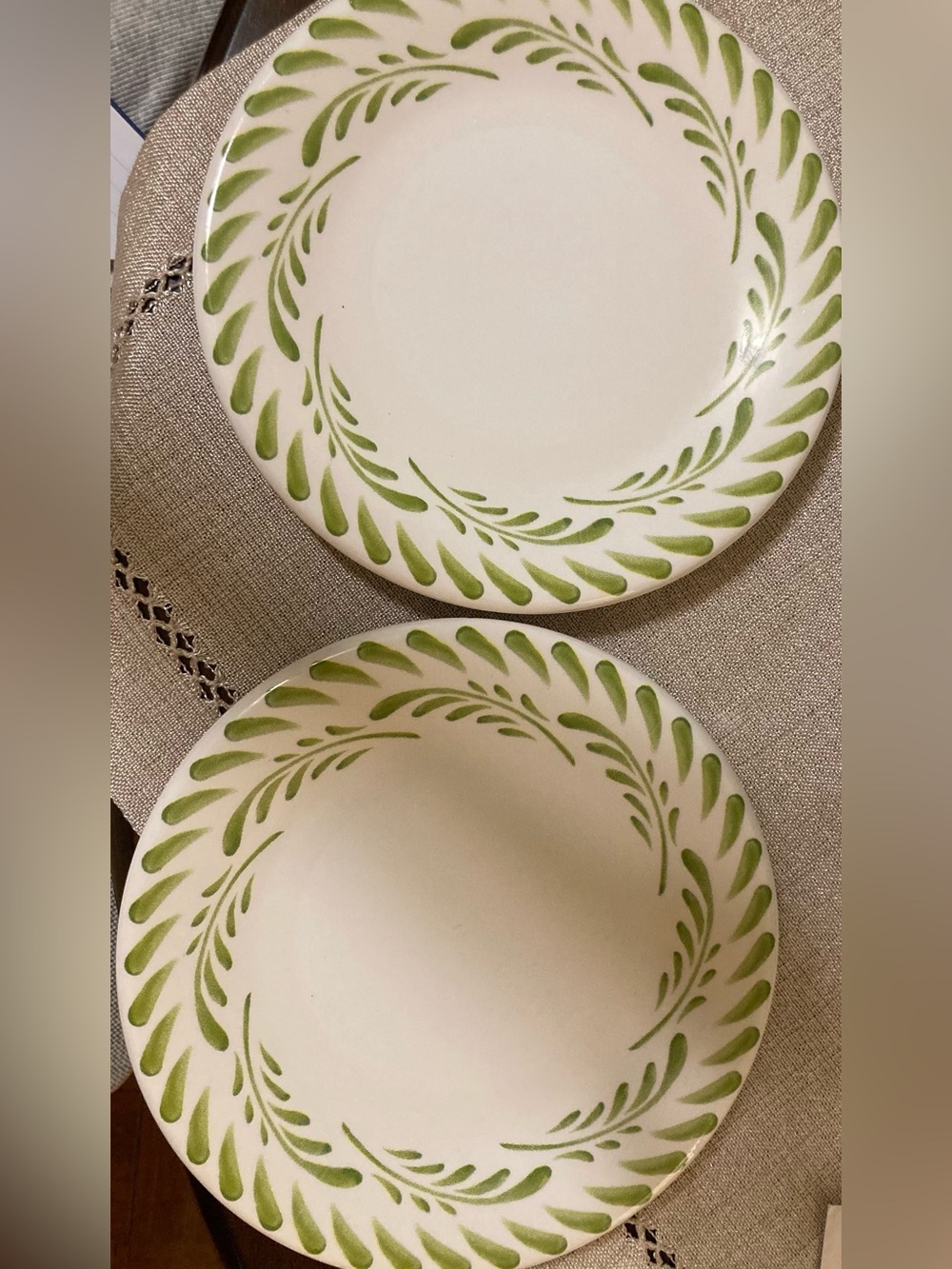 Green Leaf Ceramic Salad/Dessert/Breakfast Plates - Set of 2